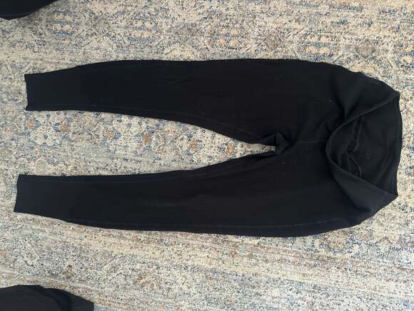 Alo Yoga Pants - Alo Yoga High-Waist Ribbed Leggings